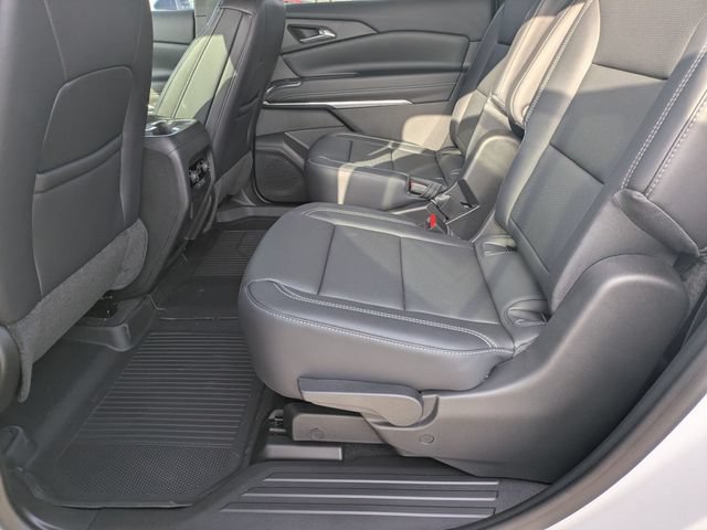 New 2026 Chevrolet Traverse LT w/ Sun and Wheel Package AWD/4WD image 29
