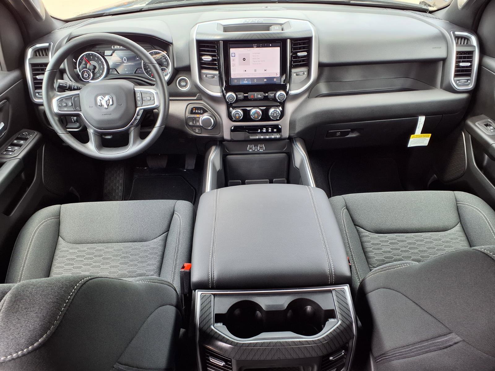 New 2026 RAM 1500 Express AWD/4WD image 9