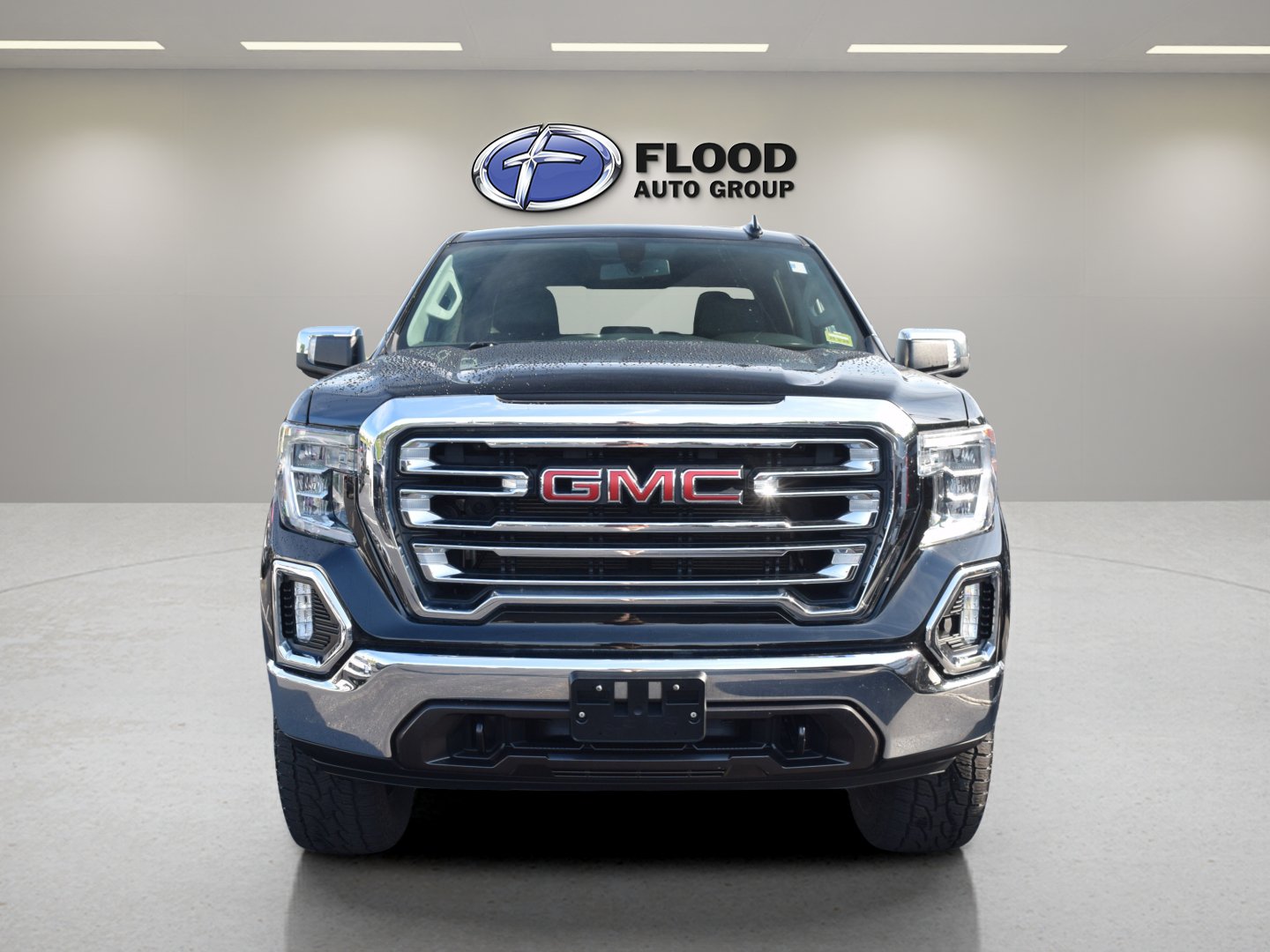 Used 2019 GMC Sierra 1500 SLT w/ SLT Convenience Package AWD/4WD image 2