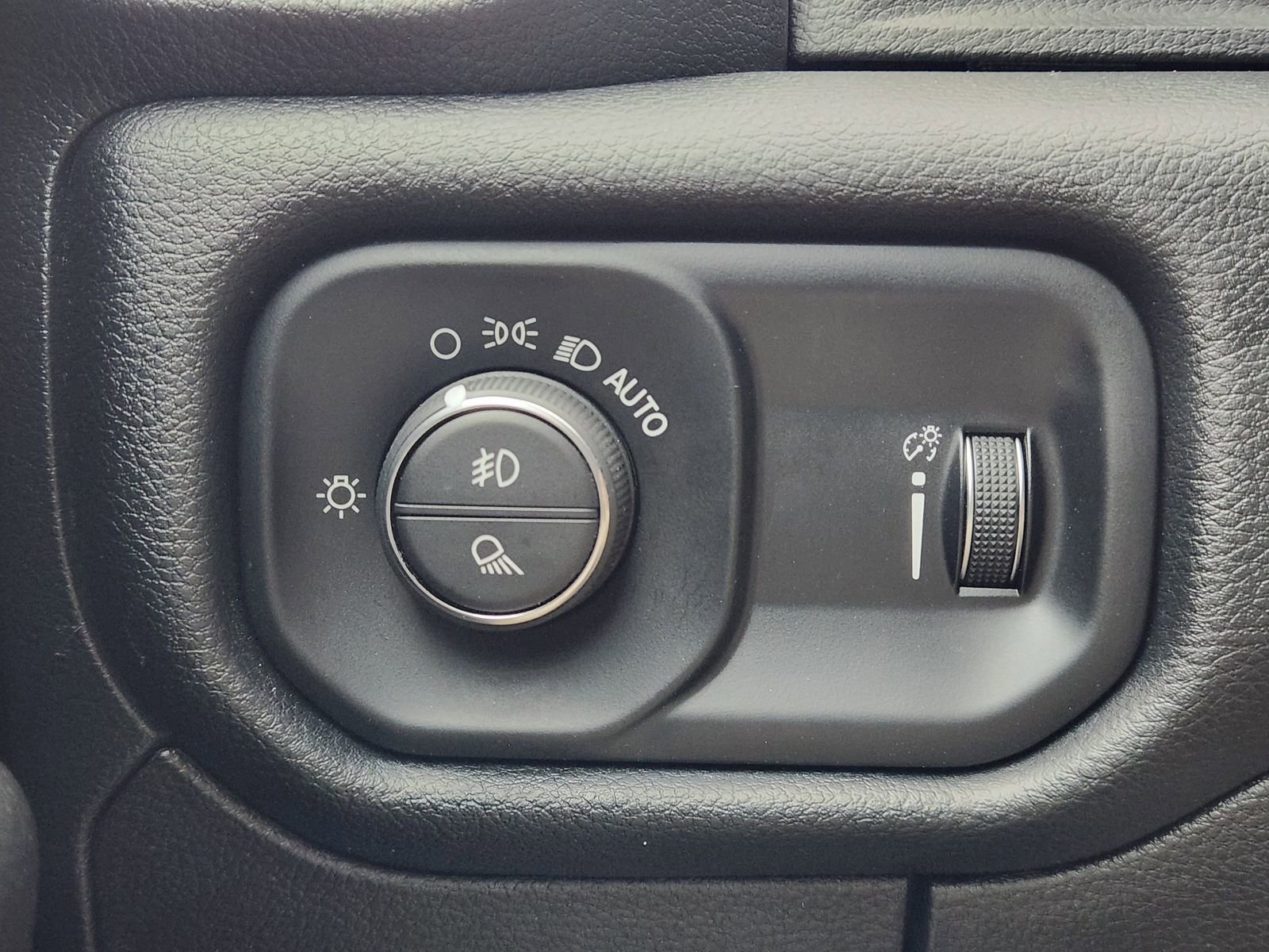 Used 2022 RAM 1500 Big Horn image 23