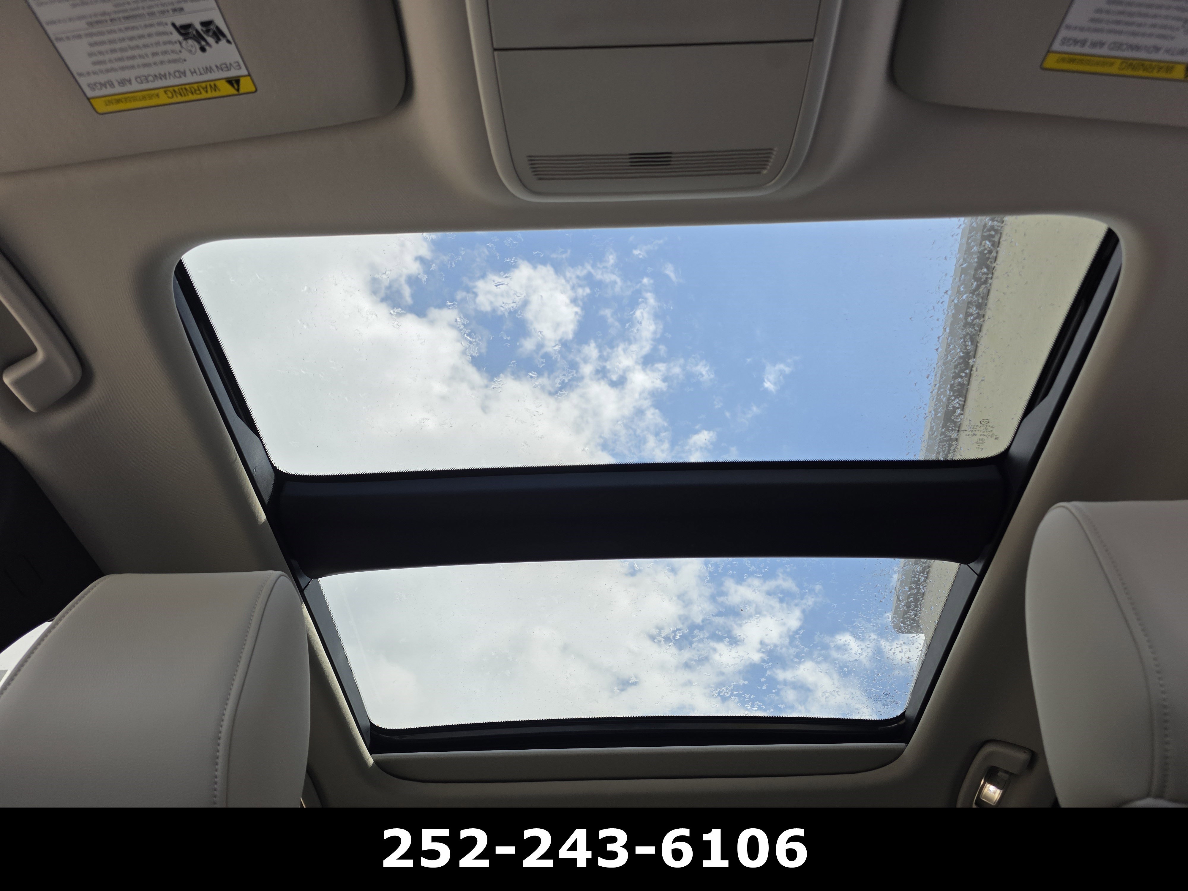 Used 2024 MAZDA CX-90 Plug-In Hybrid w/ Premium Pkg image 11