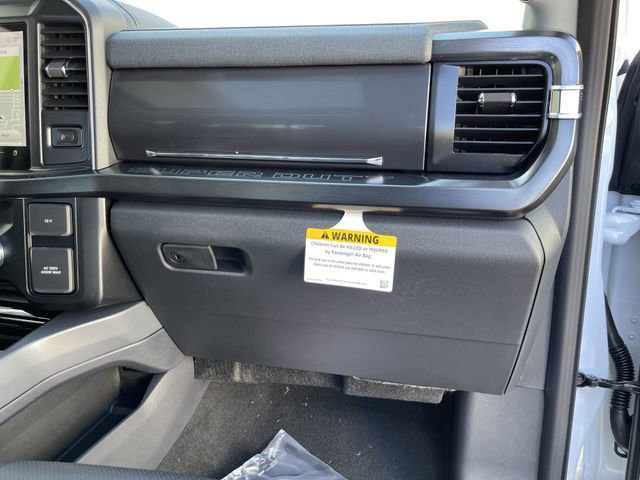 New 2026 Ford F350 Lariat w/ Black Appearance Package image 35