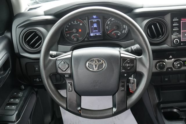 Used 2020 Toyota Tacoma SR AWD/4WD image 15
