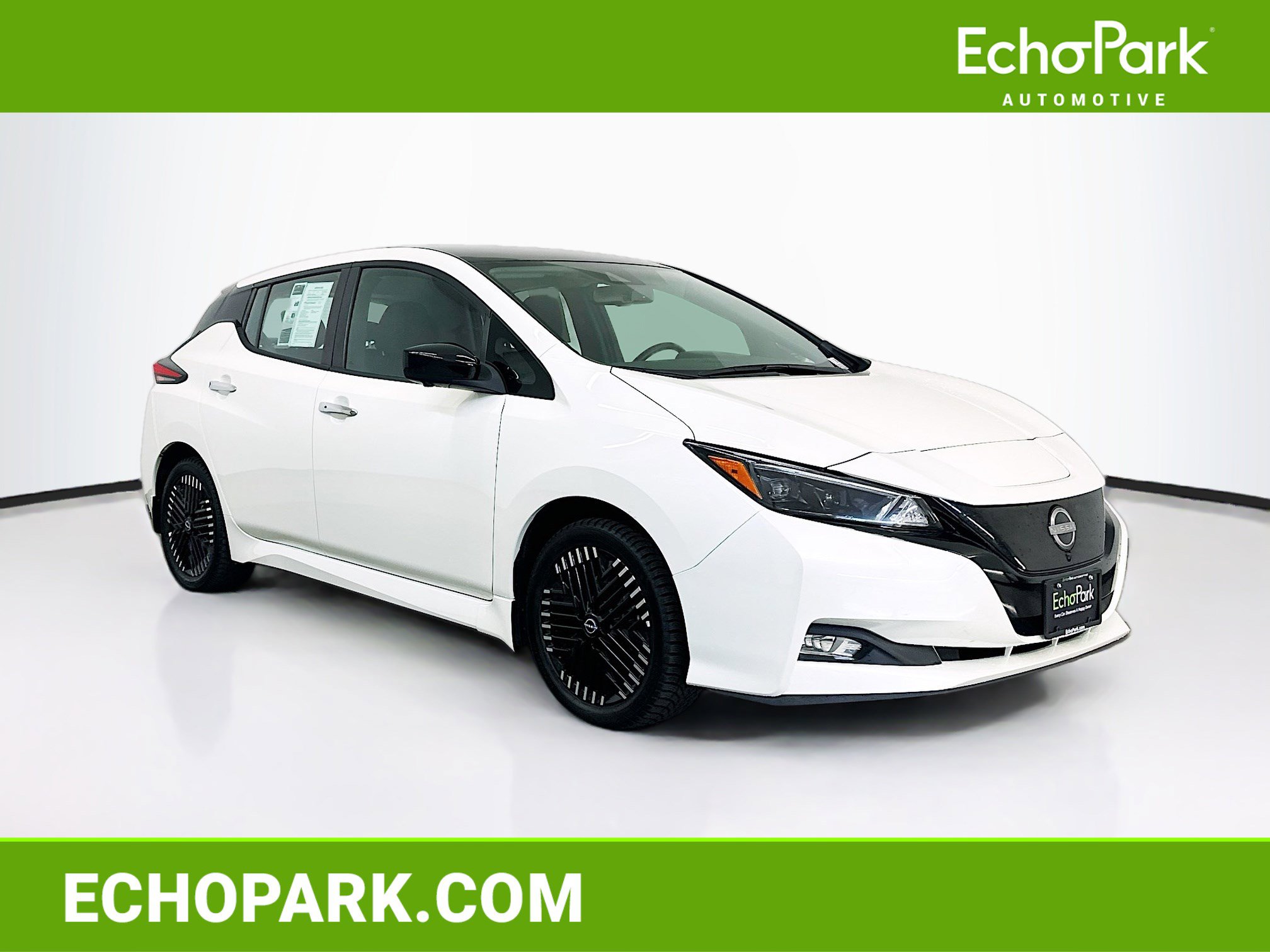 Used 2025 Nissan Leaf SV Plus FWD image 1