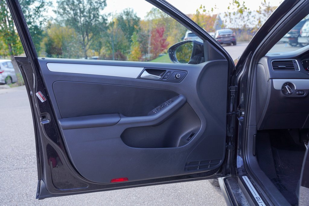 Used 2014 Volkswagen Jetta GLI Autobahn image 13