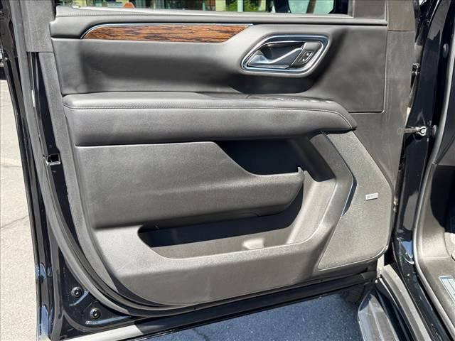Certified 2023 Chevrolet Tahoe Premier w/ Advanced Technology Package AWD/4WD image 17