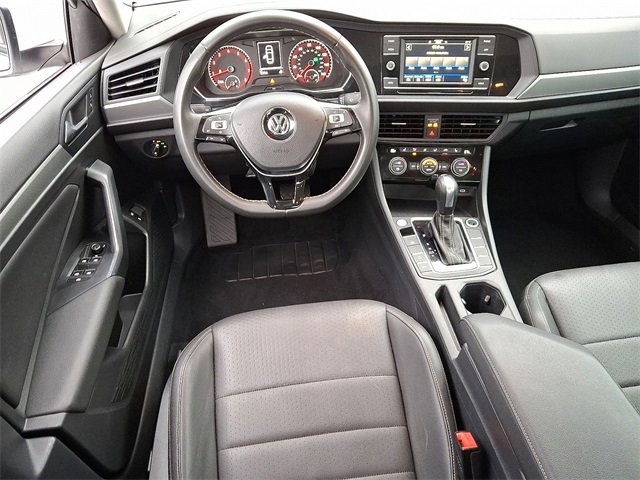 Used 2021 Volkswagen Jetta SE image 11