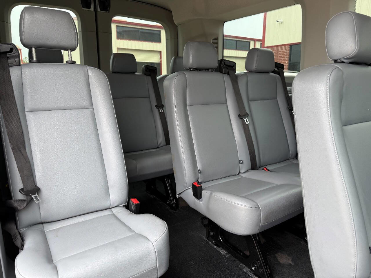 Used 2017 Ford Transit 150 XL RWD image 8