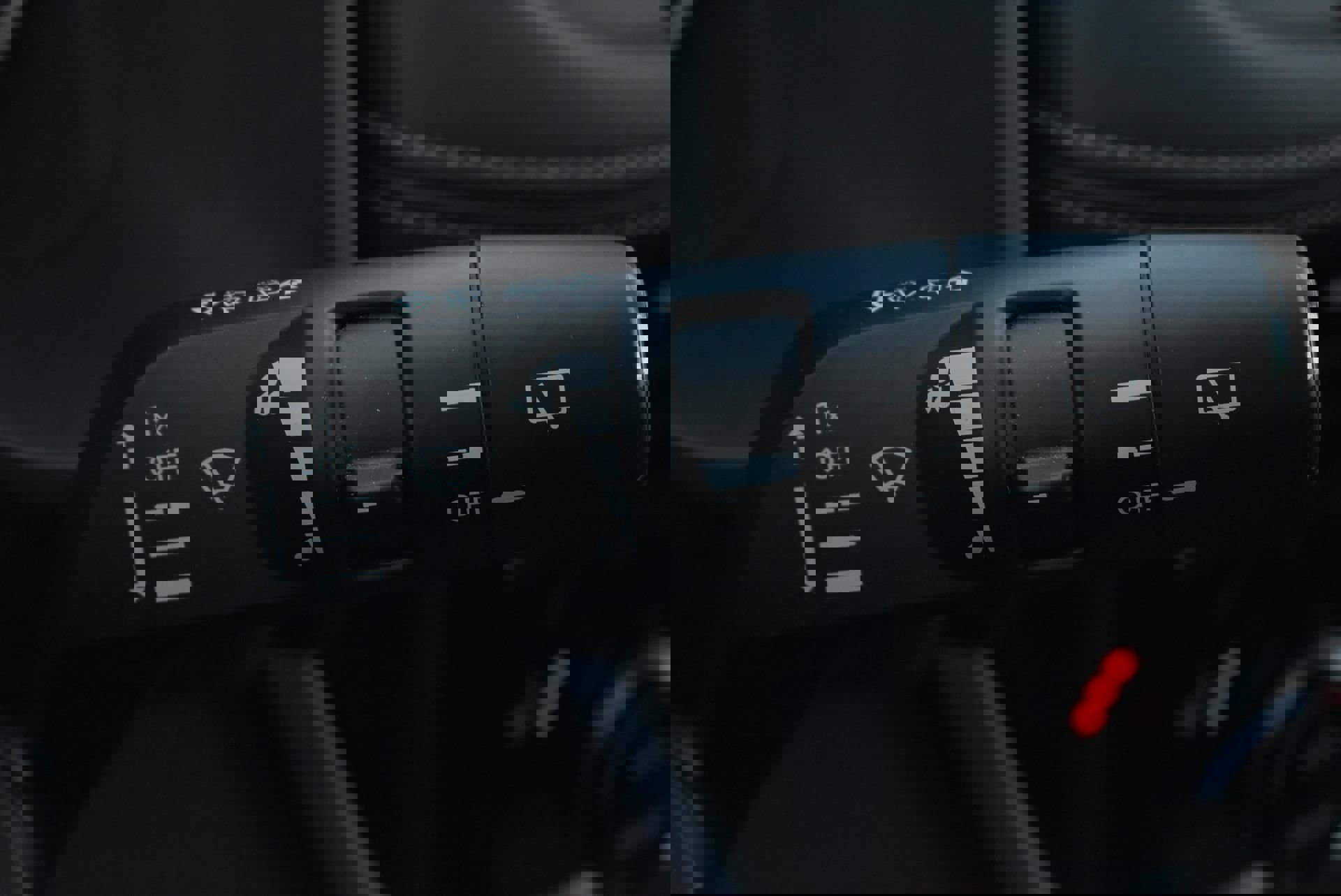 Used 2023 Nissan Rogue SL AWD/4WD image 24