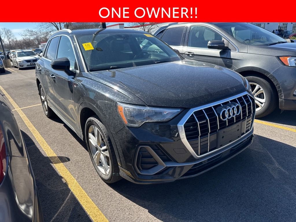 Used 2020 Audi Q3 2.0T Premium w/ Convenience Package image 3