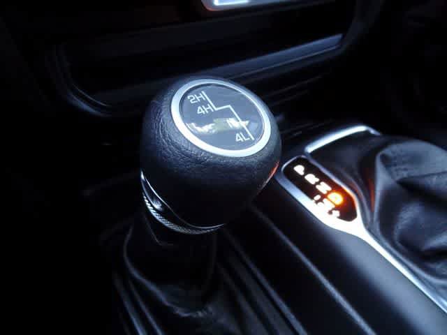 Used 2023 Jeep Wrangler Unlimited Sport AWD/4WD image 41