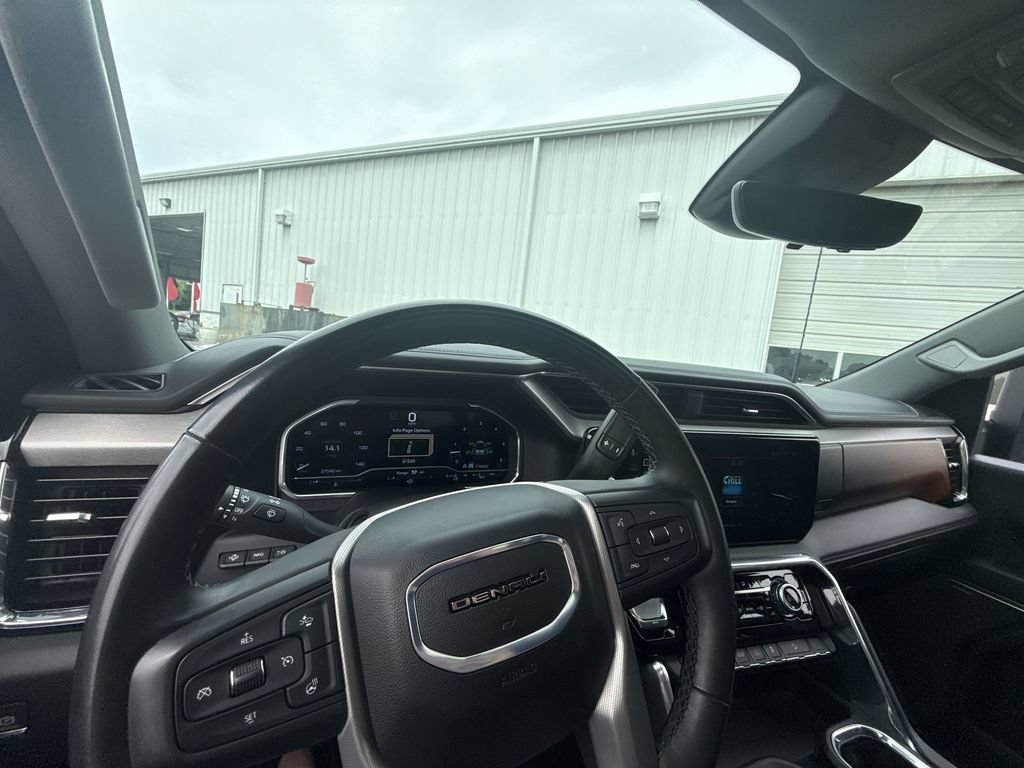 Certified 2024 GMC Sierra 2500 Denali w/ Denali Reserve Package AWD/4WD image 16