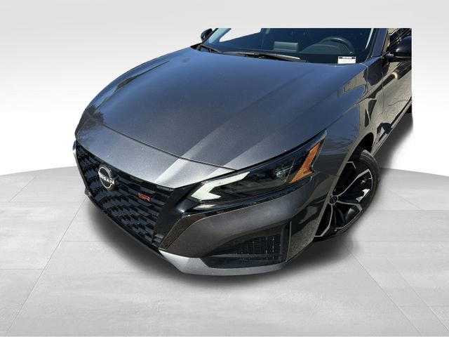 Used 2024 Nissan Altima 2.5 SR image 9
