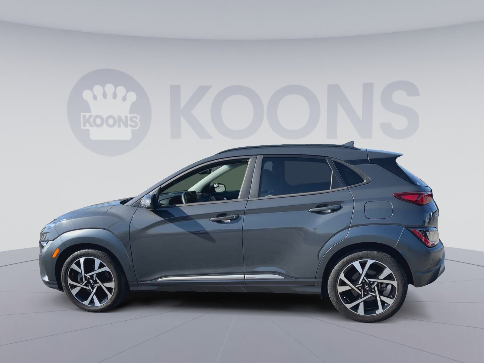 Used 2023 Hyundai Kona Limited AWD/4WD image 8