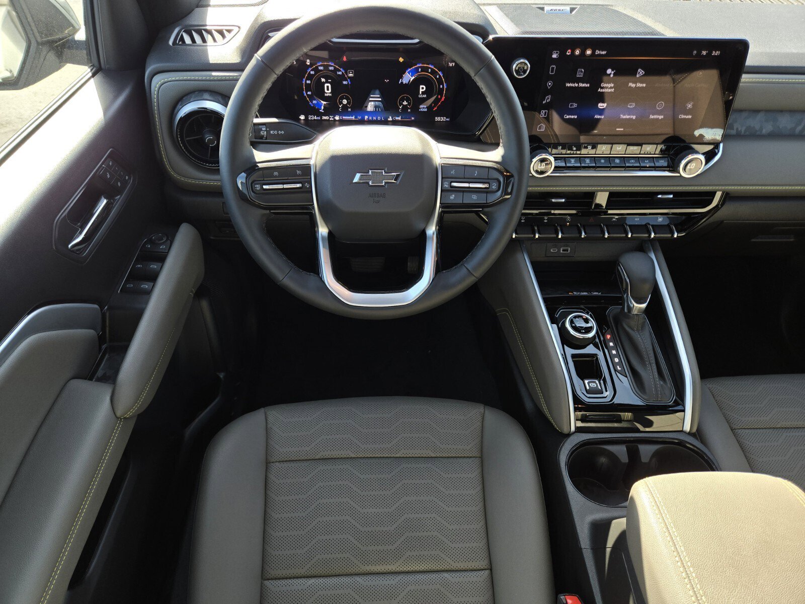 New 2025 Chevrolet Colorado ZR2 w/ Technology Package image 10