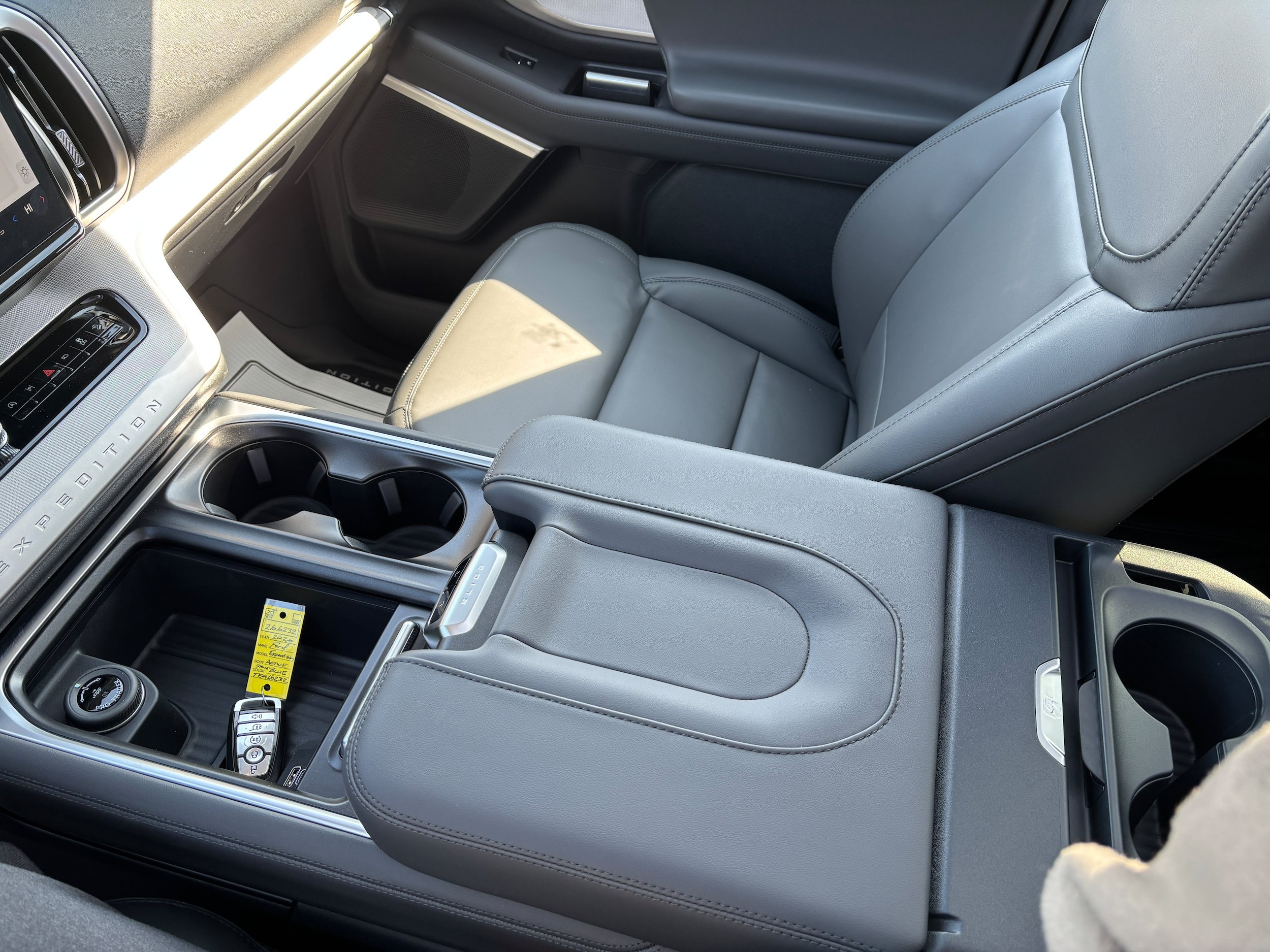 New 2026 Ford Expedition Active AWD/4WD image 13