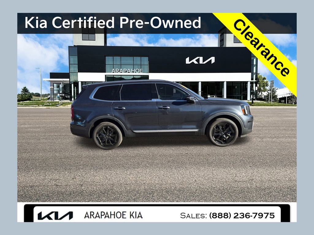 Used 2024 Kia Telluride S w/ S Sunroof Package