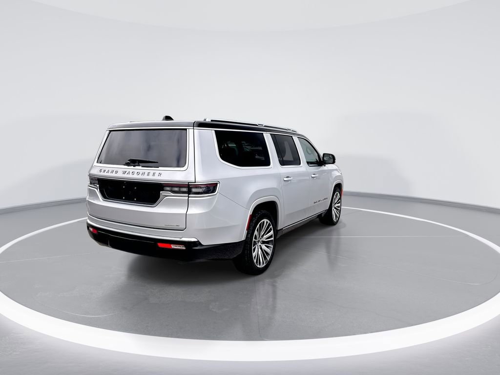Used 2024 Jeep Grand Wagoneer L Series III image 7