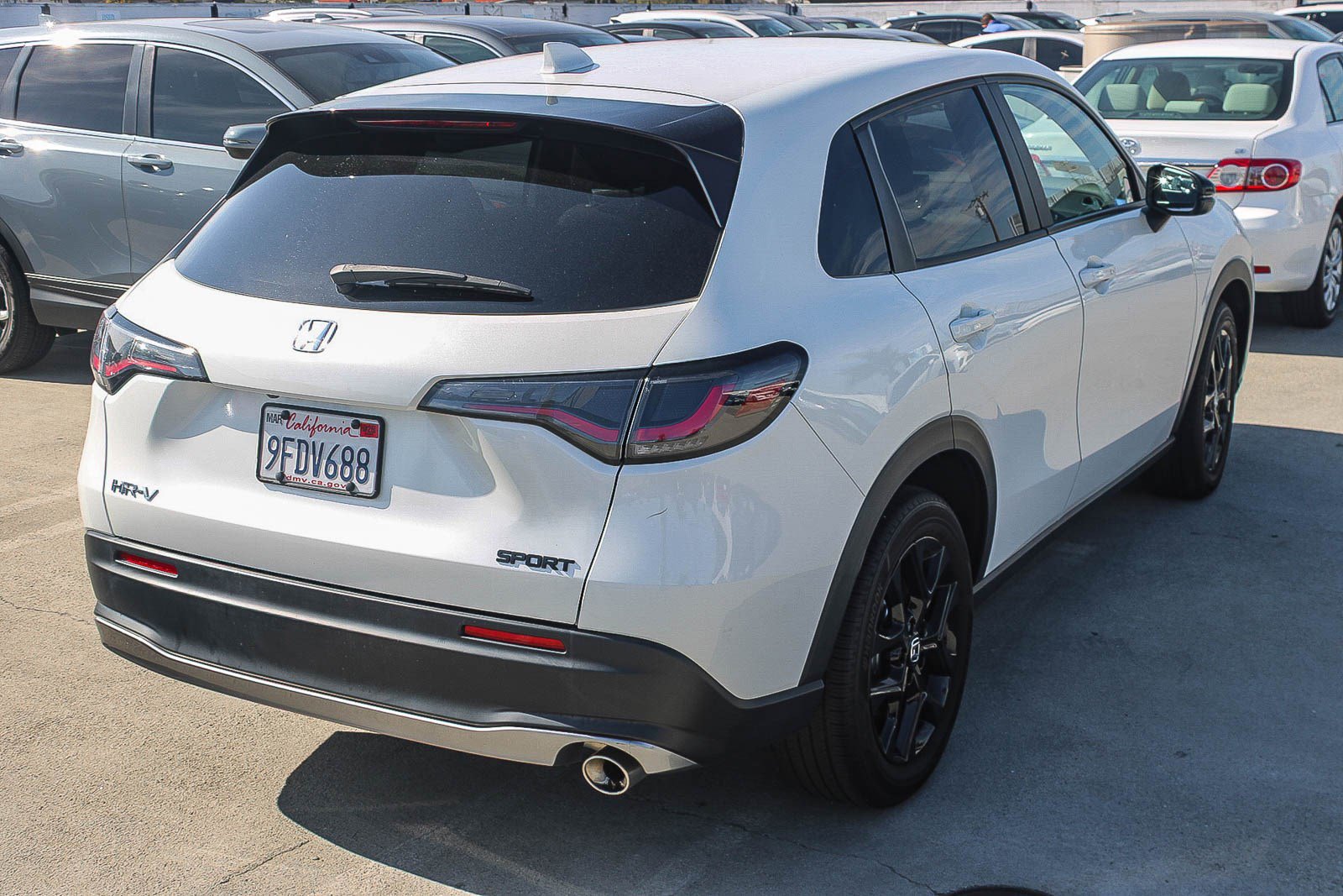 Used 2023 Honda HR-V Sport image 9