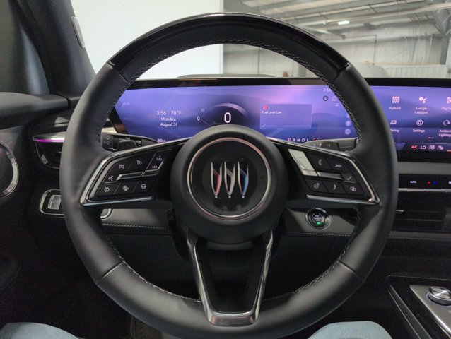 New 2026 Buick Enclave Avenir w/ Super Cruise Package AWD/4WD image 17