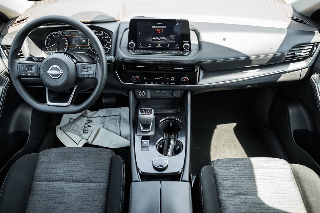 Used 2022 Nissan Rogue SV AWD/4WD image 18