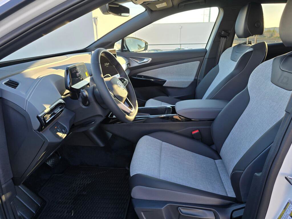 New 2026 Volkswagen ID.4 Pro AWD/4WD image 15