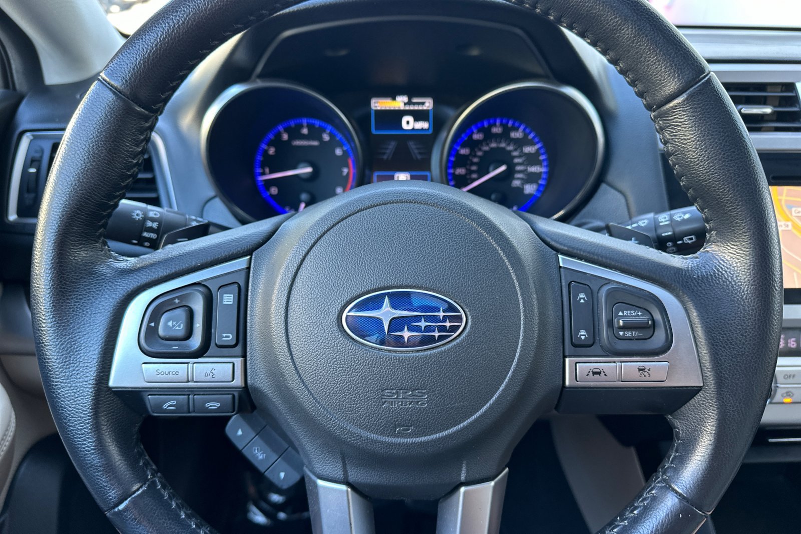 Used 2016 Subaru Outback 3.6R Limited AWD/4WD image 11