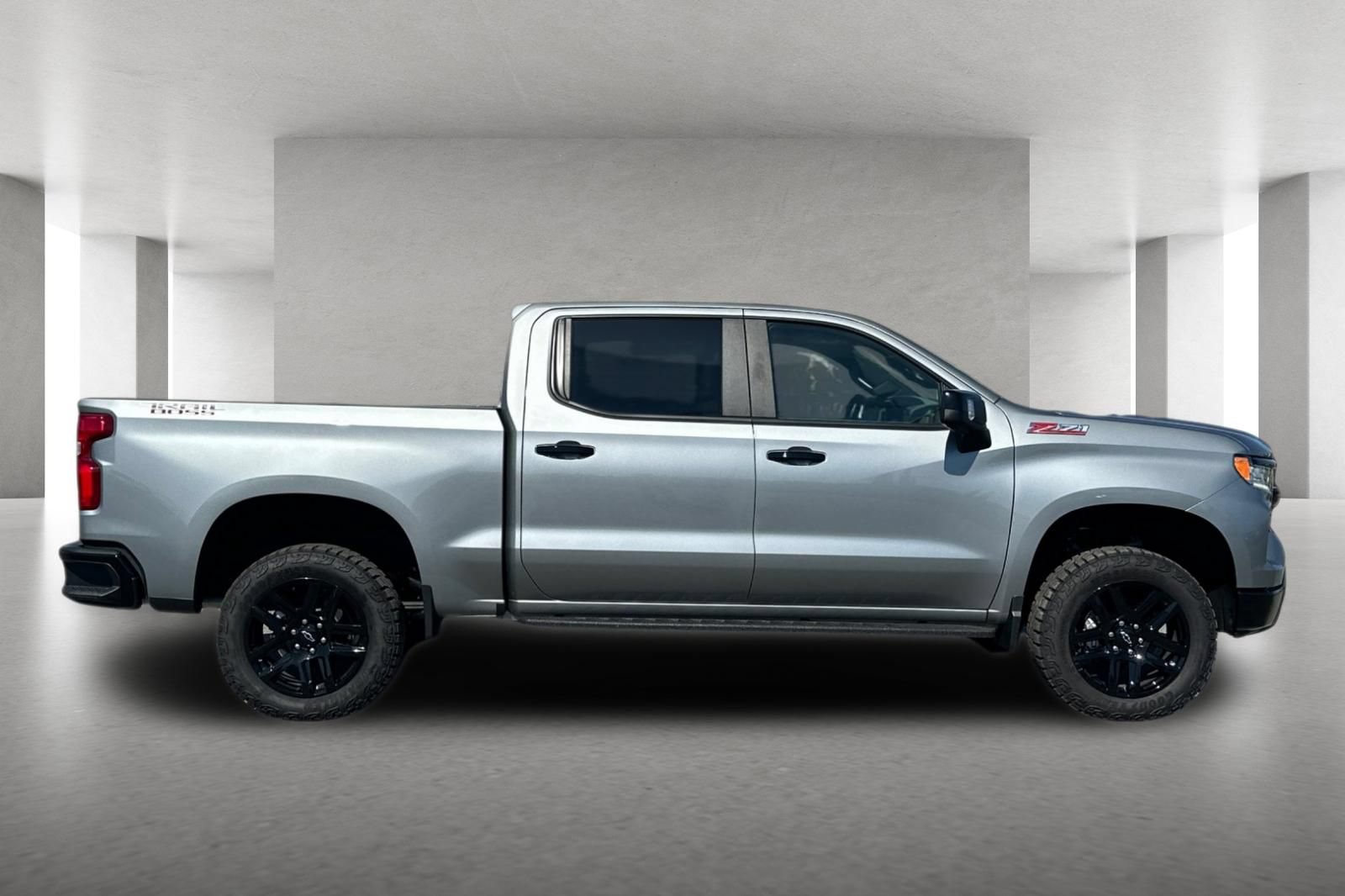 New 2026 Chevrolet Silverado 1500 LT Trail Boss w/ LT Trail Boss Premium Package AWD/4WD image 3