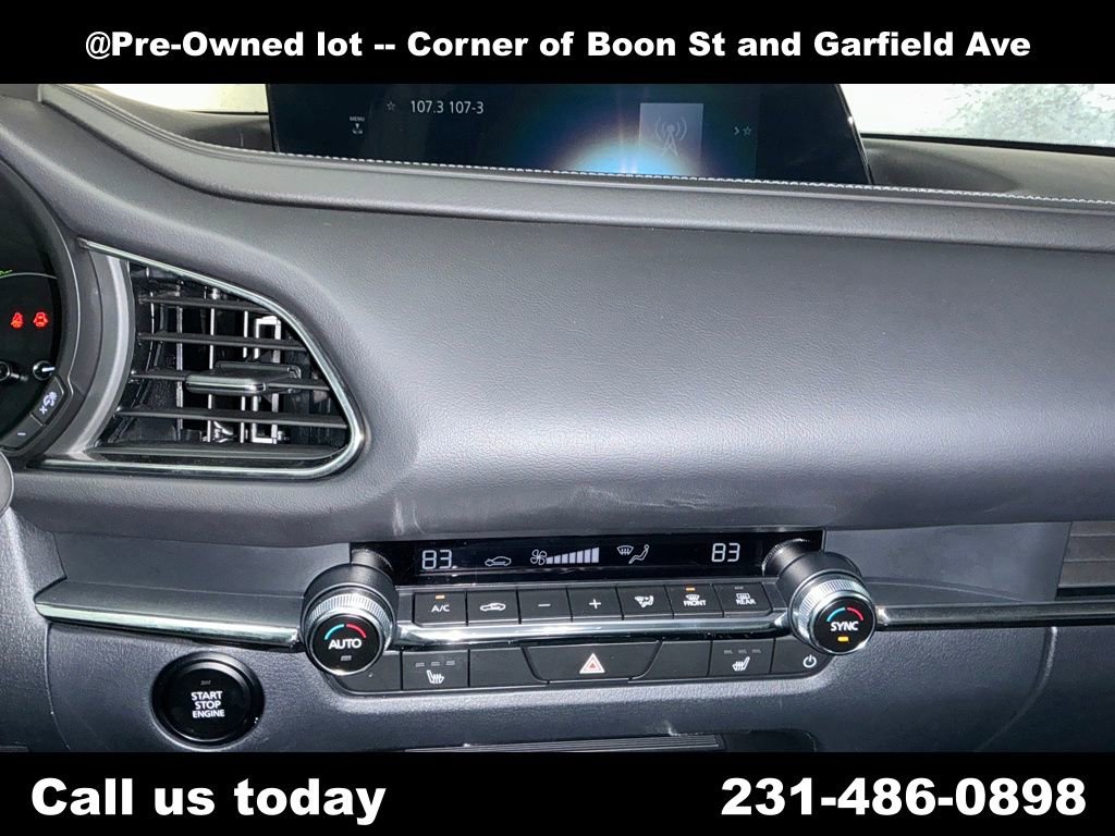 Used 2025 MAZDA CX-30 AWD 2.5 S w/ Preferred Package image 19