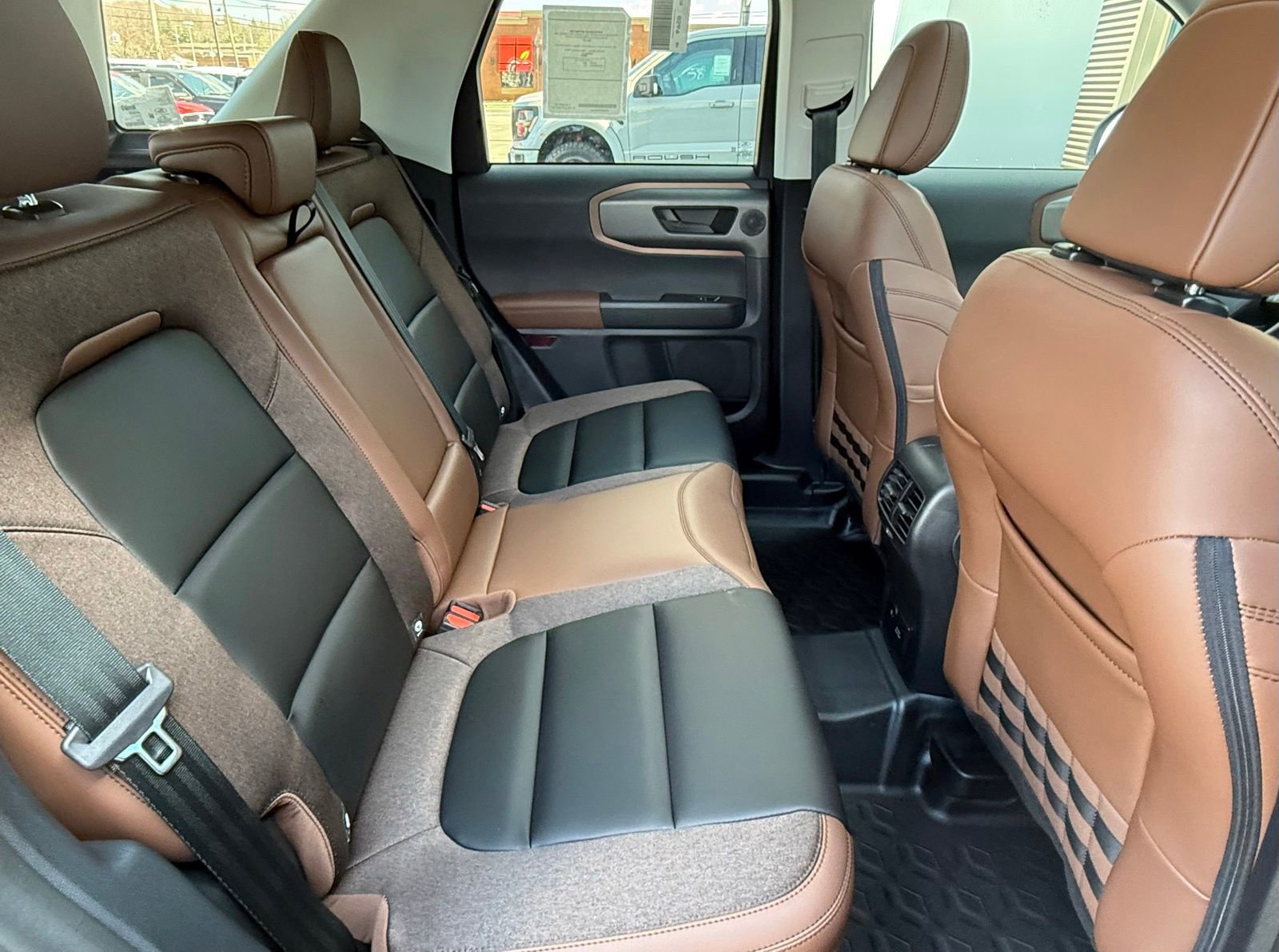 New 2025 Ford Bronco Sport Outer Banks w/ Sasquatch Outer Banks Package image 18