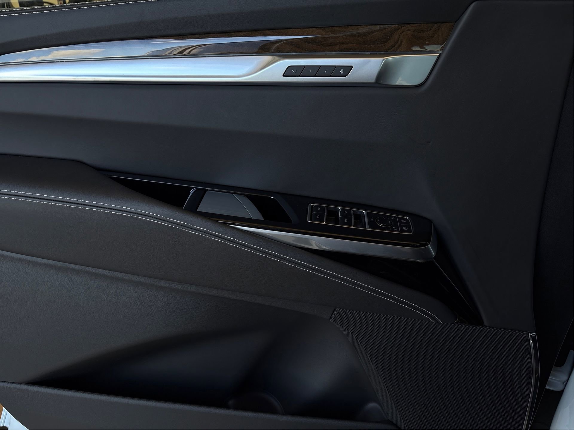 New 2026 Cadillac Escalade Platinum Sport image 21