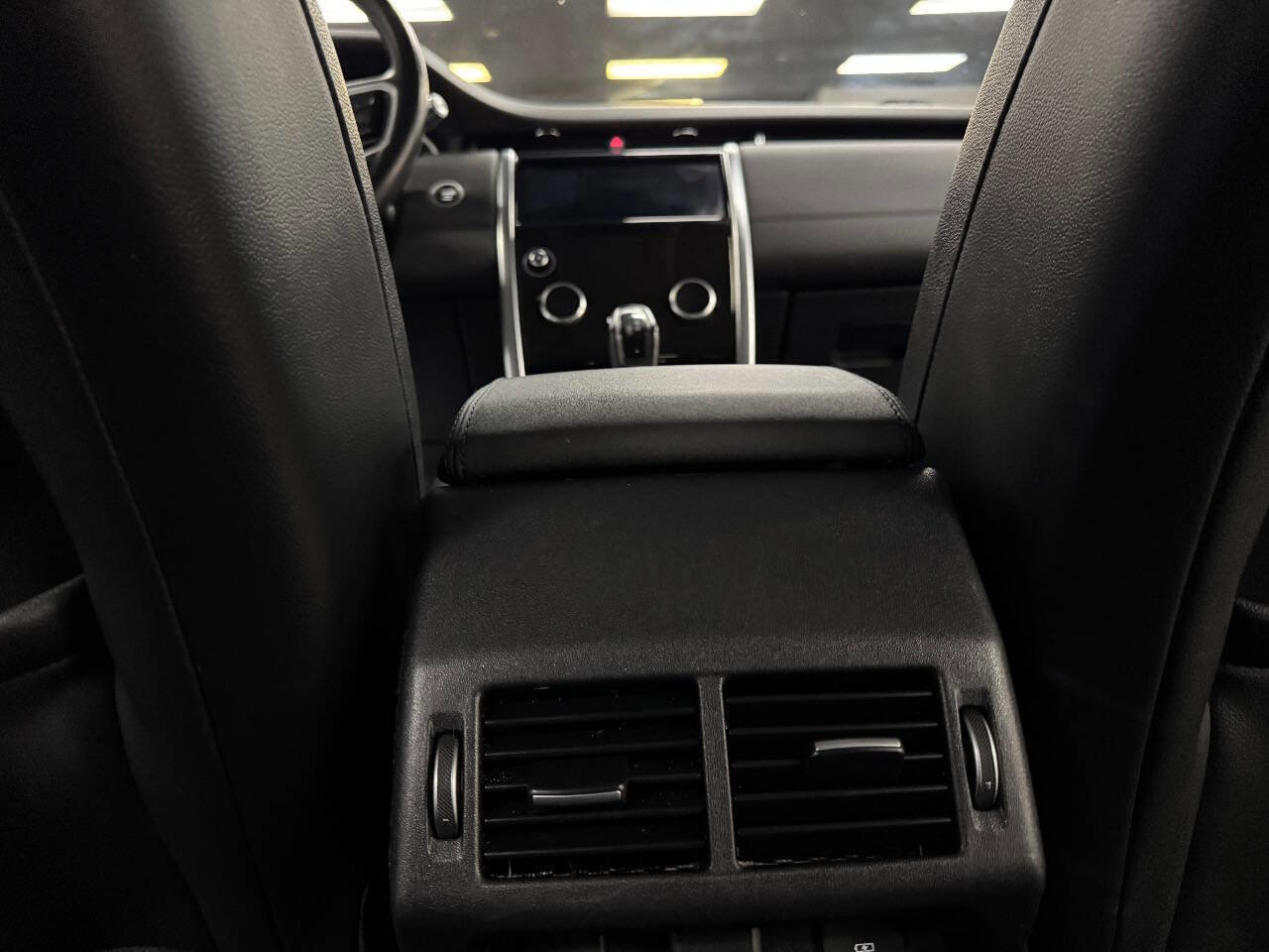 Used 2021 Land Rover Discovery Sport S image 41