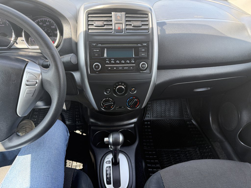 Used 2016 Nissan Versa SV FWD image 18
