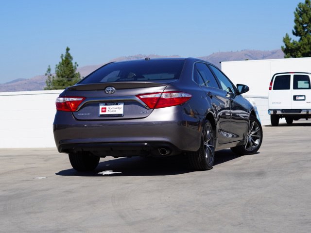 Used 2015 Toyota Camry XSE FWD image 6