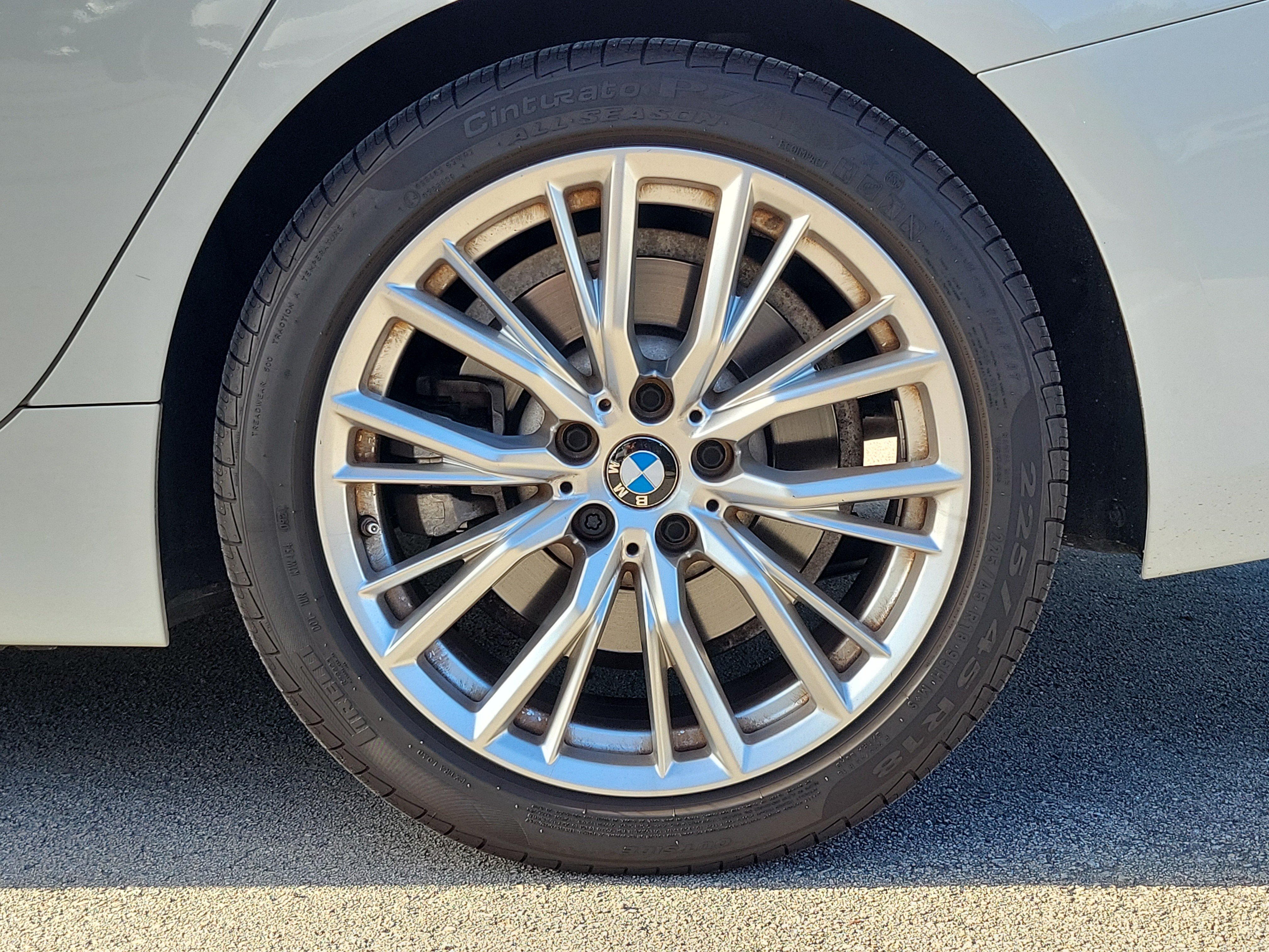Used 2023 BMW 330i Sedan w/ Driving Assistance Package RWD image 7