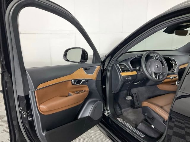 Certified 2023 Volvo XC90 T8 Plus image 25