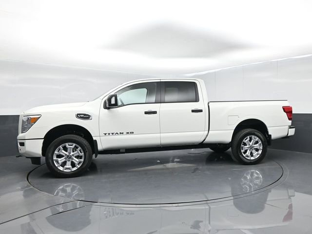 Used 2024 Nissan Titan SV w/ SV Convenience Package image 5