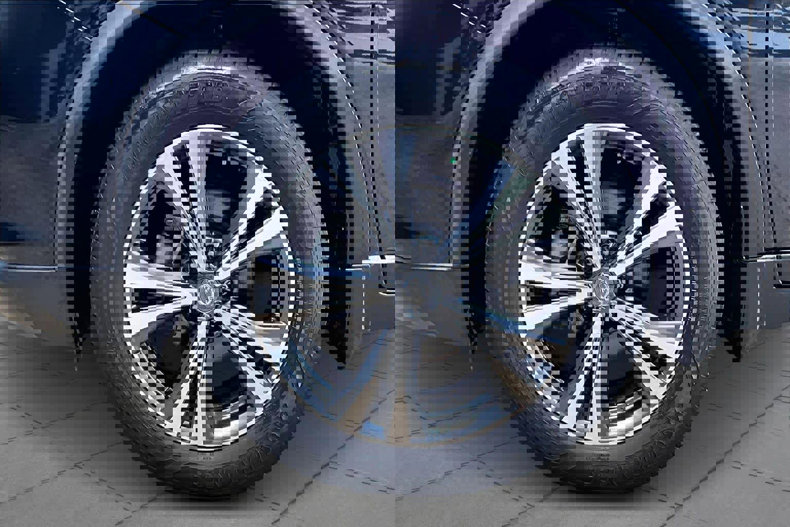 Used 2019 Nissan Rogue SV w/ Sun & Sound Touring Package image 10