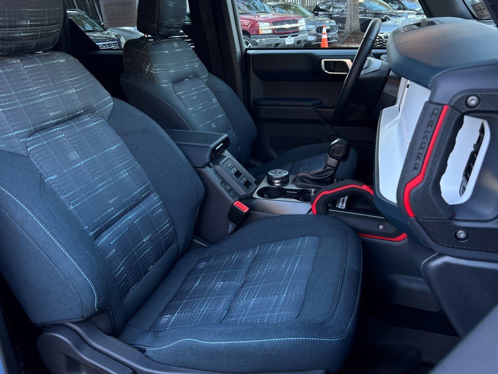 Used 2025 Ford Bronco Heritage Edition image 10