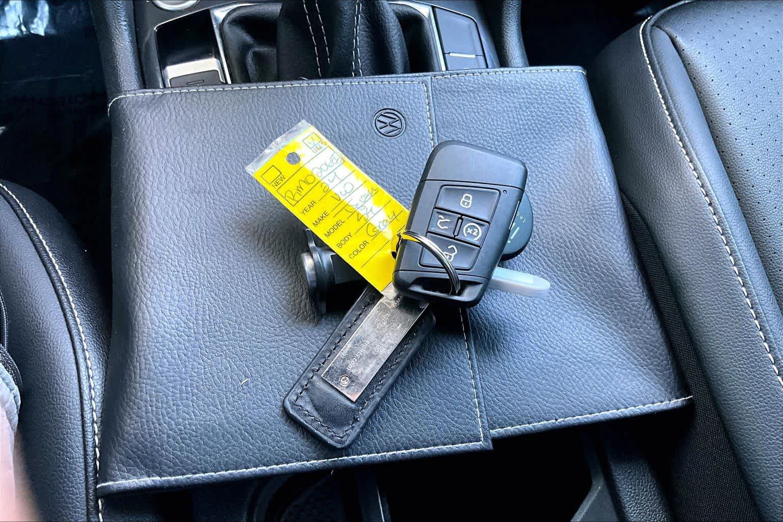 Used 2024 Volkswagen Tiguan SE FWD image 15