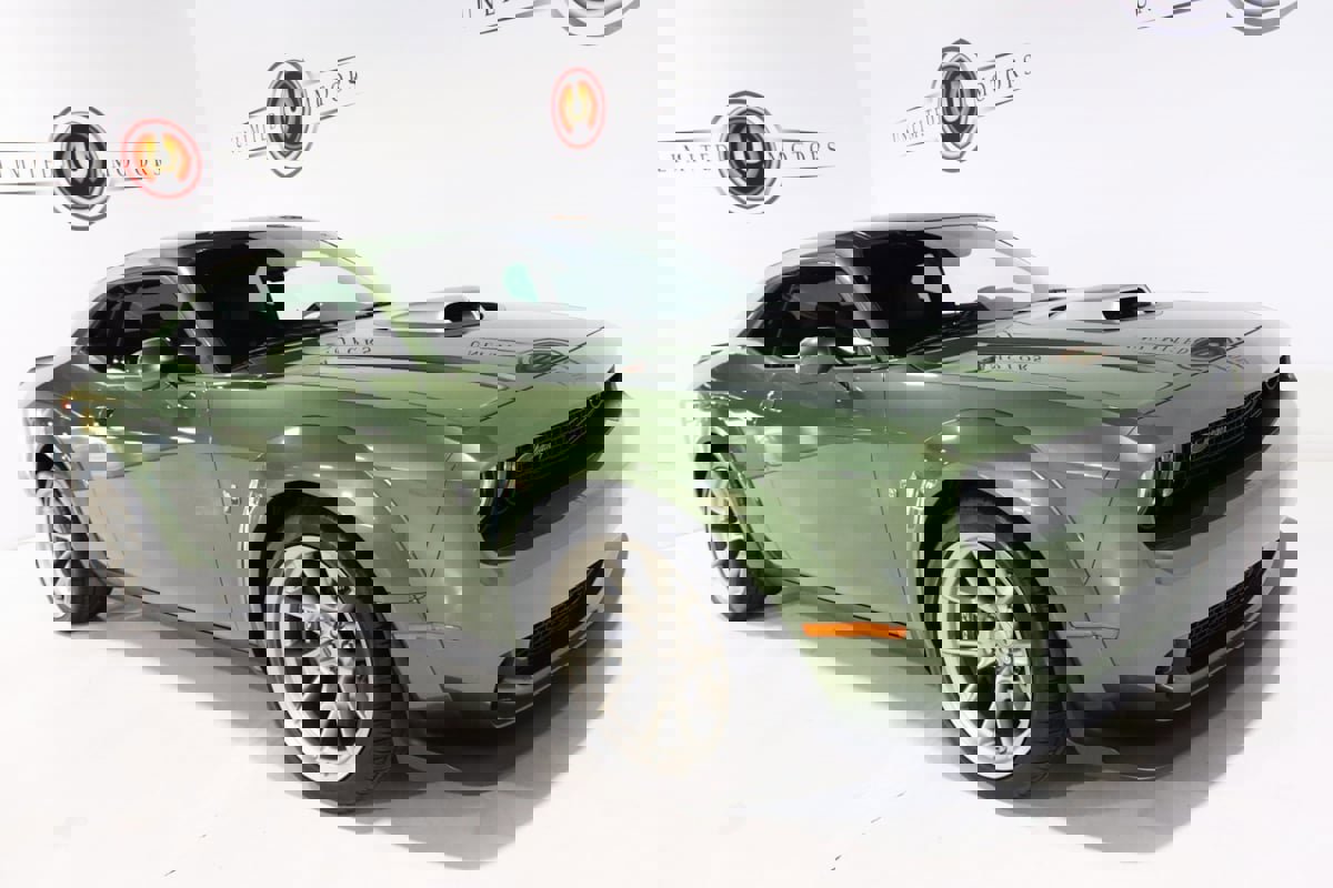 Used 2023 Dodge Challenger R/T Scat Pack image 9