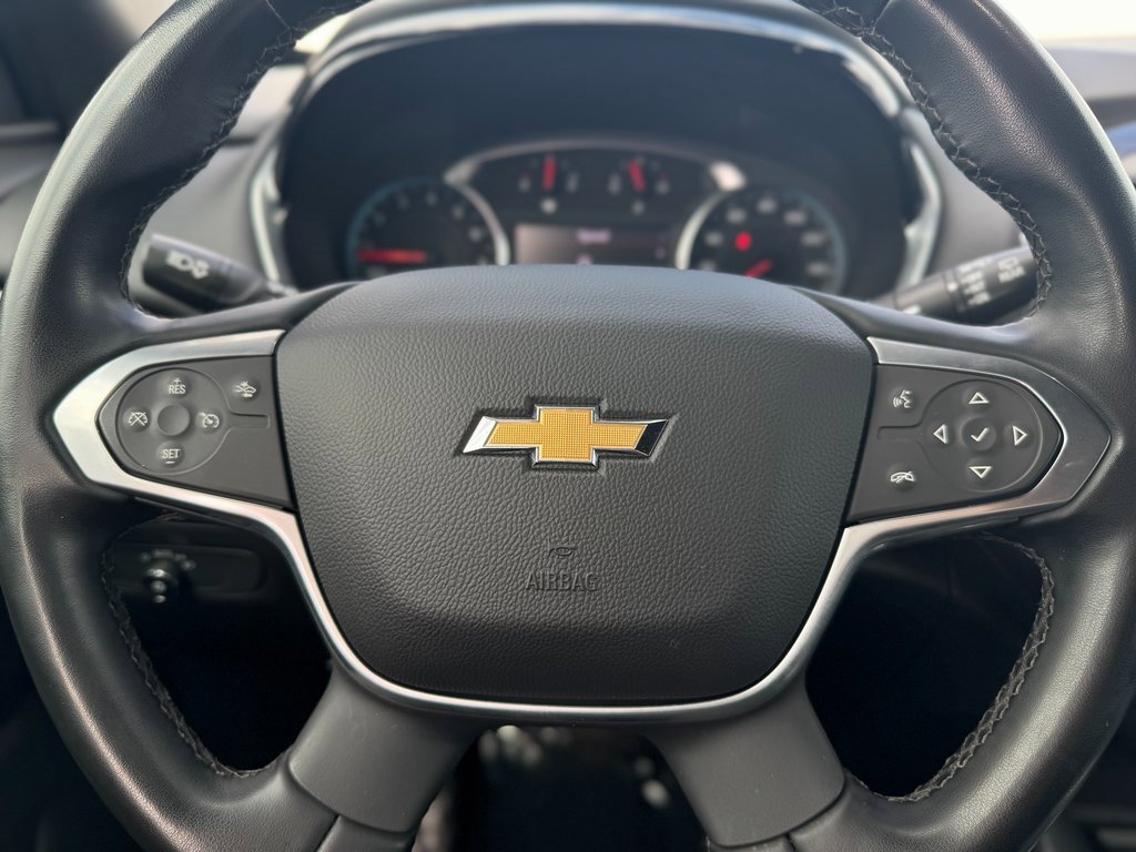 Used 2023 Chevrolet Traverse LT image 13