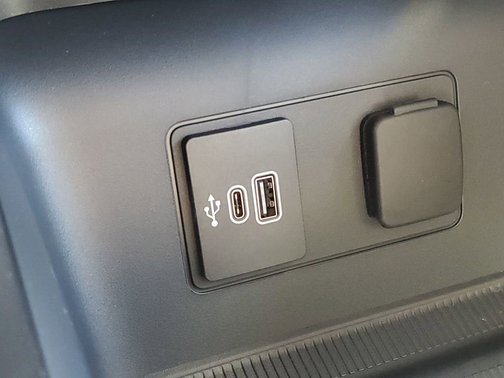 New 2026 Ford Explorer Active image 19