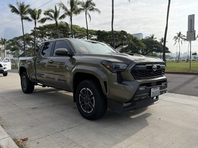 Used 2024 Toyota Tacoma TRD Sport image 2