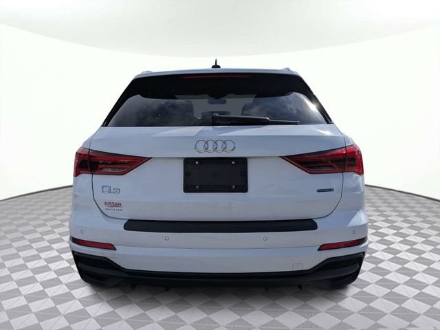 Used 2024 Audi Q3 2.0T Premium AWD/4WD image 4