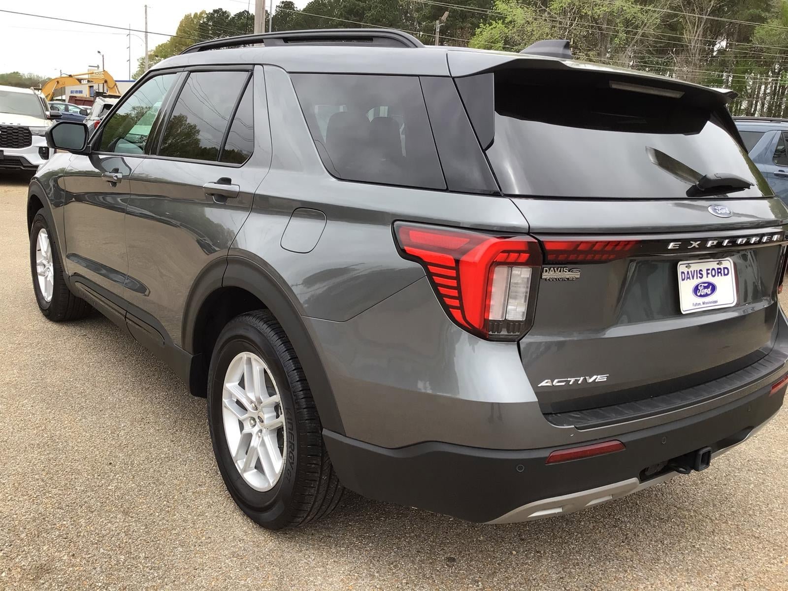 New 2026 Ford Explorer Active w/ Active Comfort Package image 9