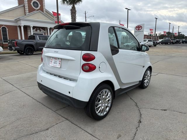 Used 2015 smart fortwo passion image 5