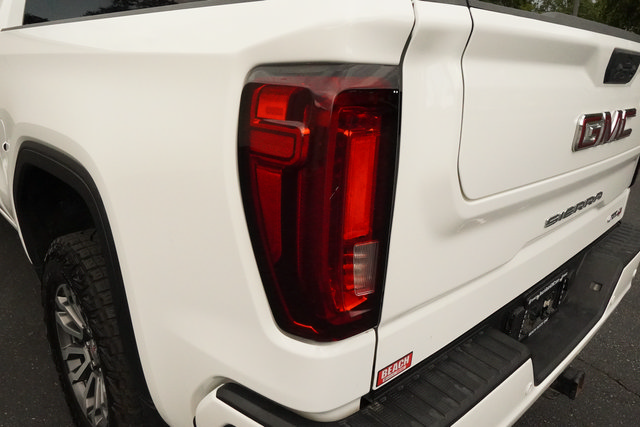Used 2023 GMC Sierra 1500 AT4 AWD/4WD image 33
