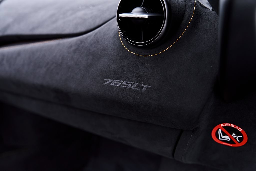 Used 2022 McLaren 765LT RWD image 71
