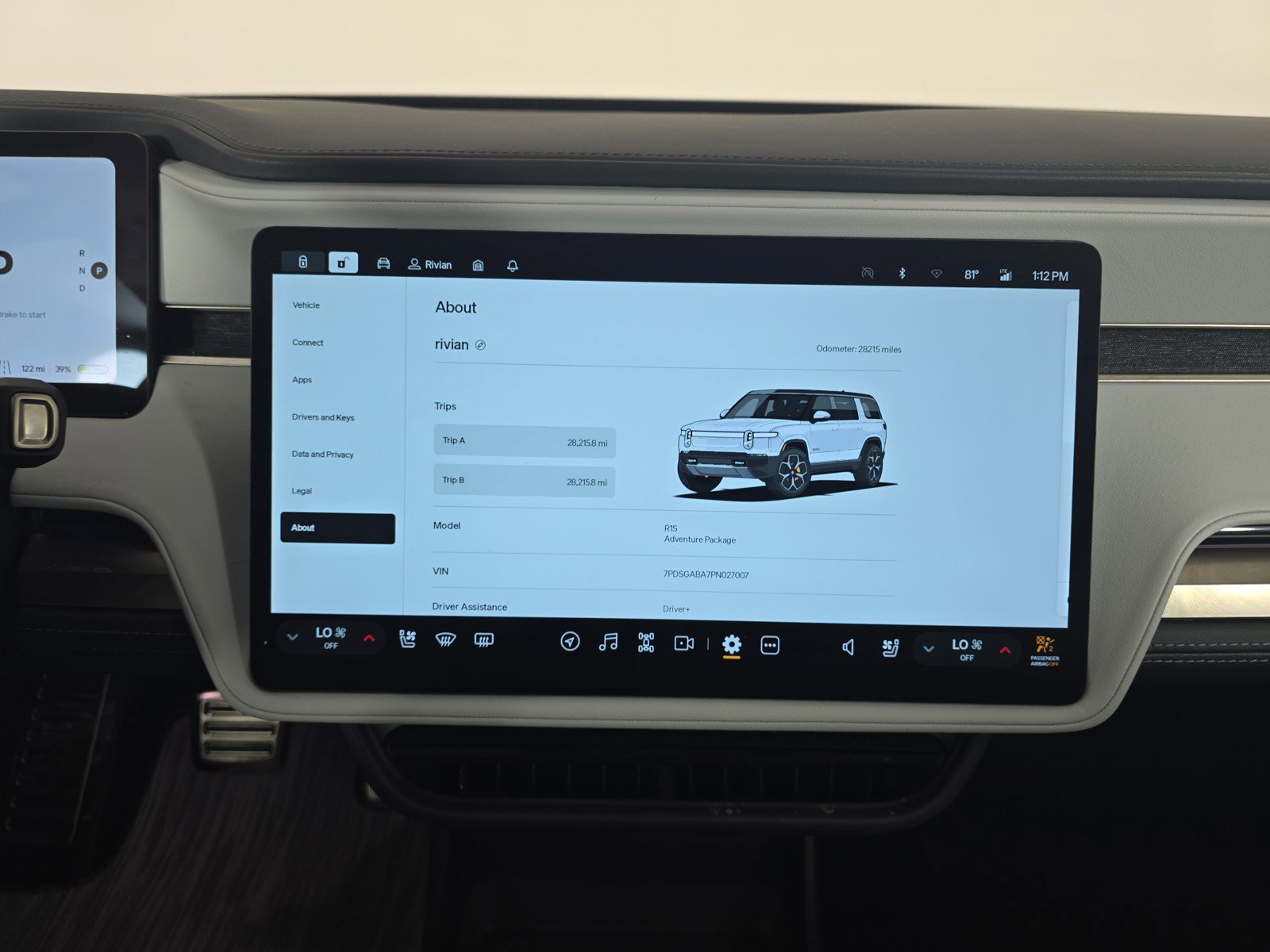 Used 2023 Rivian R1S Adventure image 25